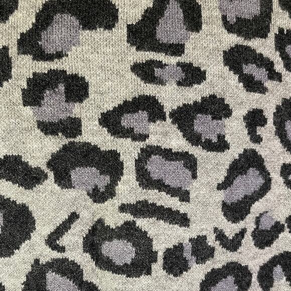 Tahari Leopard Print Sweater XL - Picture 4 of 4